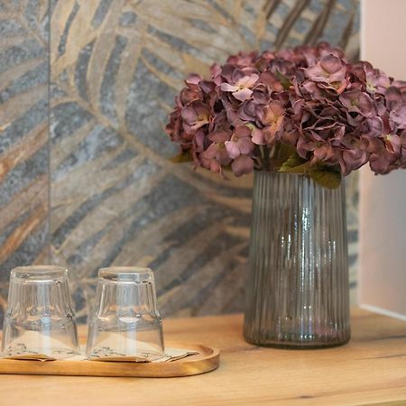 Hotel Hisa Trelc- Sobe Komenda Zewnętrze zdjęcie